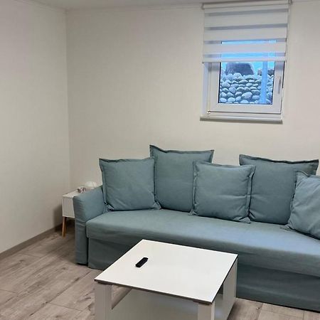 Awad'S White Apartment Rust Luaran gambar