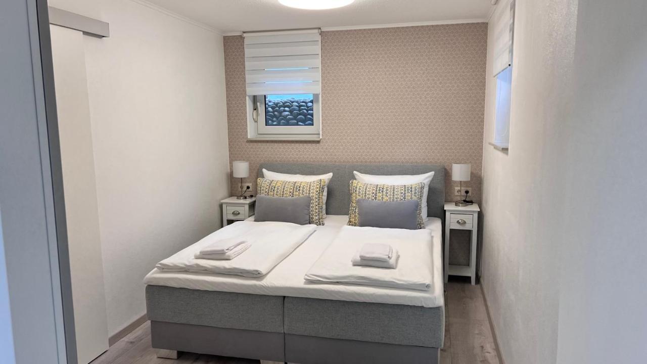 Awad'S White Apartment Rust Luaran gambar